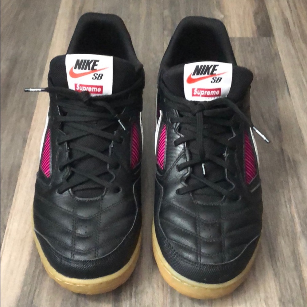 Supreme Nike sb shoes